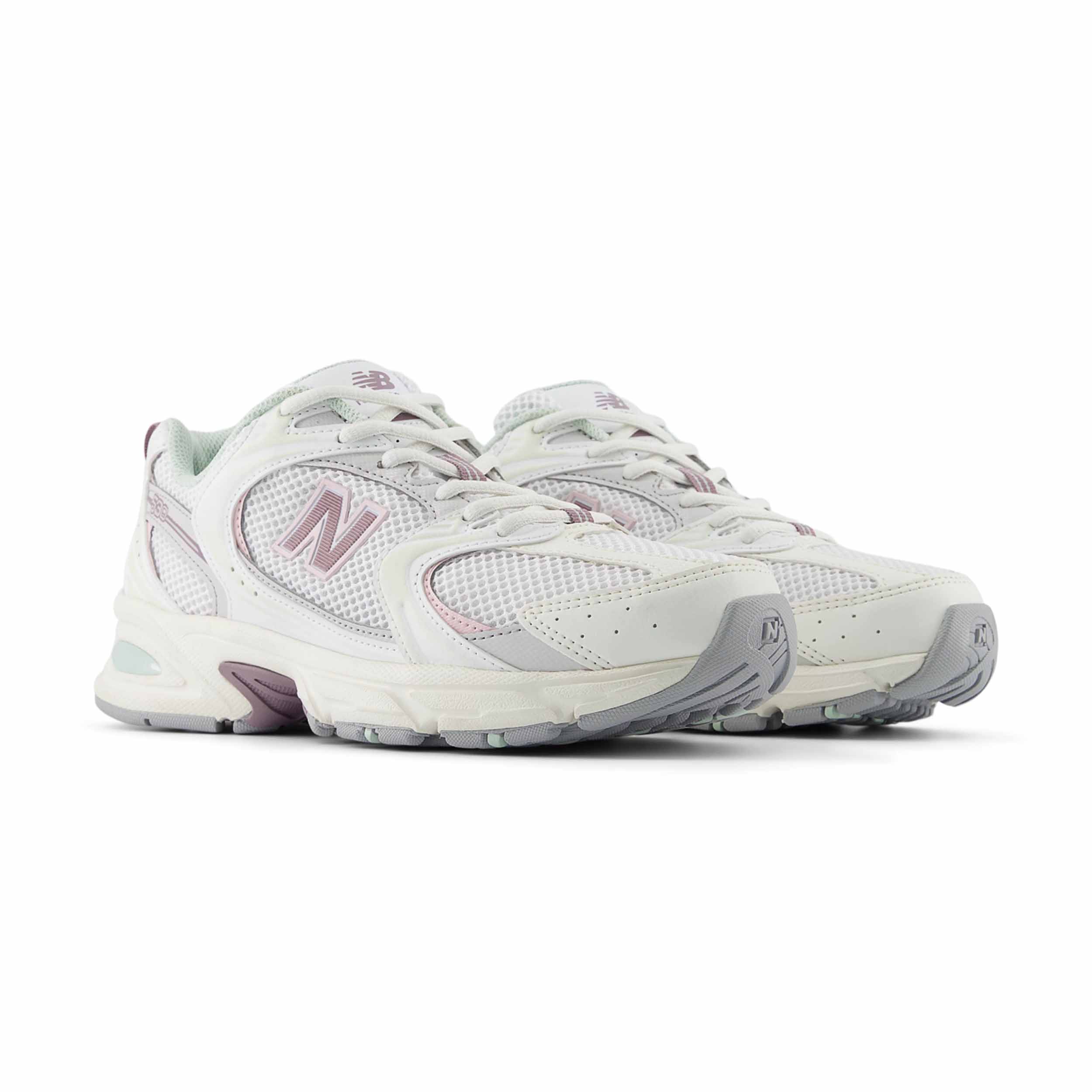New Balance 530 Sneaker Sea Salt/Ice Twine