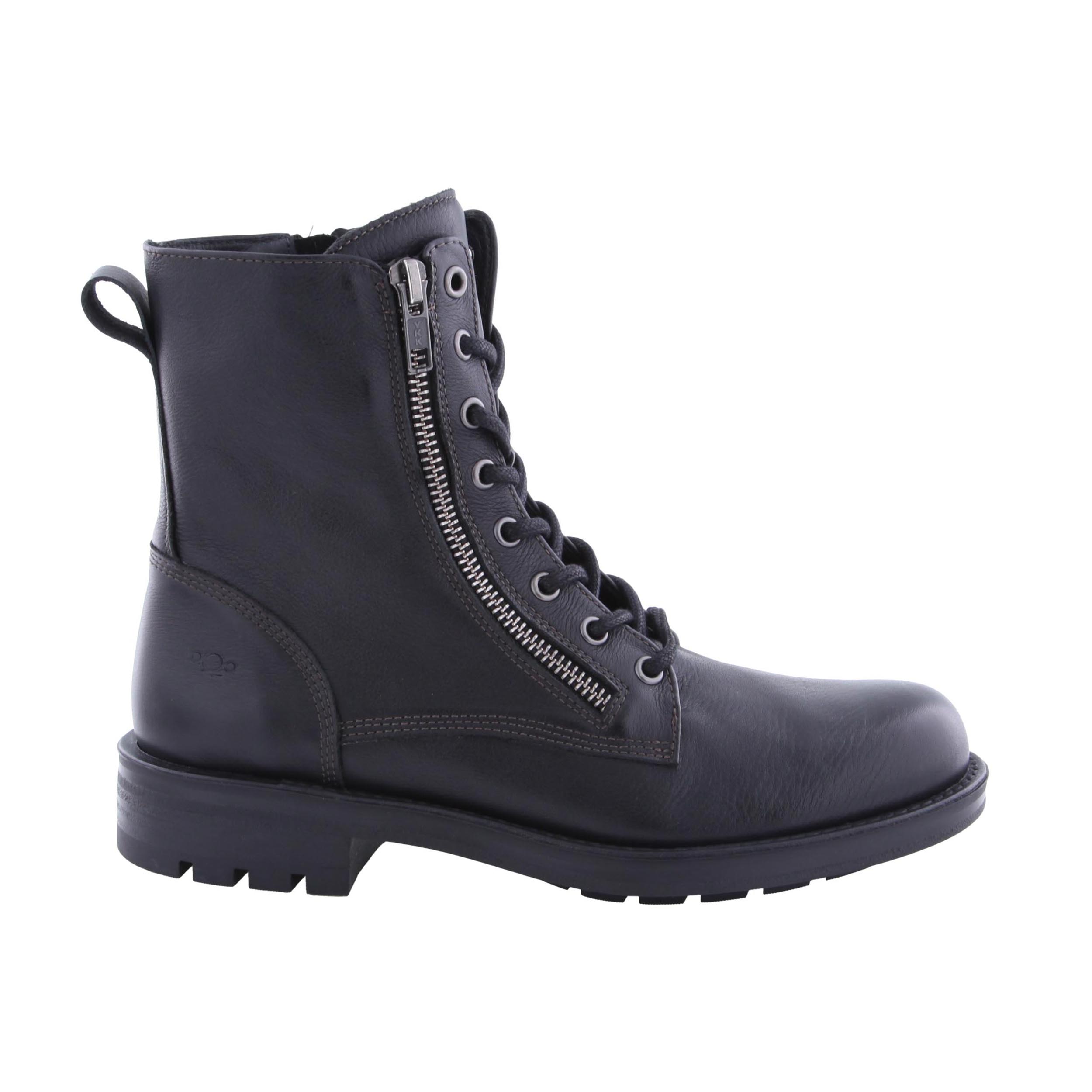 AQA A8637 Boot Black